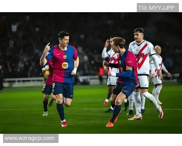 中超激战巴萨逆转多特蒙德2比1惊险胜利引发全场沸腾